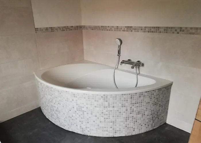 Freistein Castle Ferienhaus *